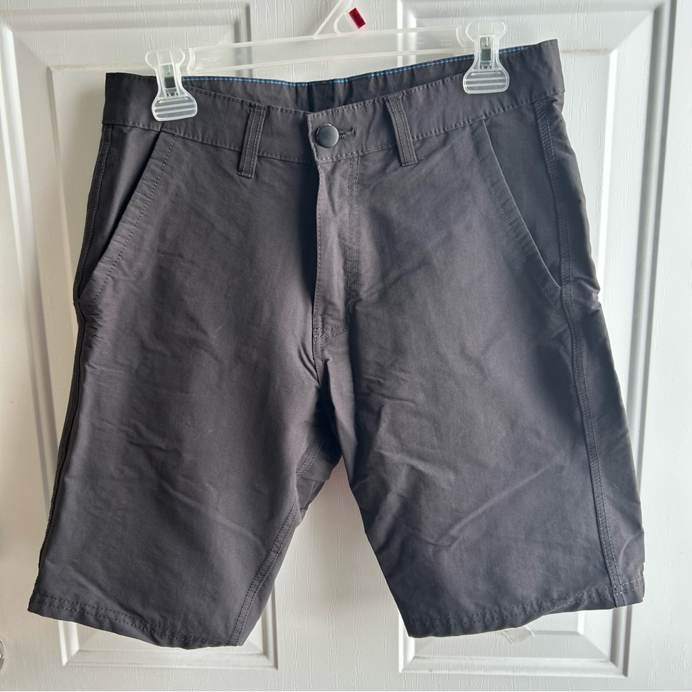 Burnside shorts Mens Size 30 Gray lightweight 10” inseam Skater Classic Comfort